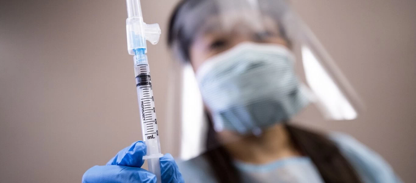 ΕΜΑ: Χιλιάδες οι παρενέργειες από τα εμβόλια του κορωνοϊού στην Ελλάδα μέχρι τις 26 Ιουνίου! (βίντεο)